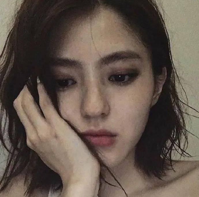 韩素希陷入“自证陷阱”,精神状态堪忧!