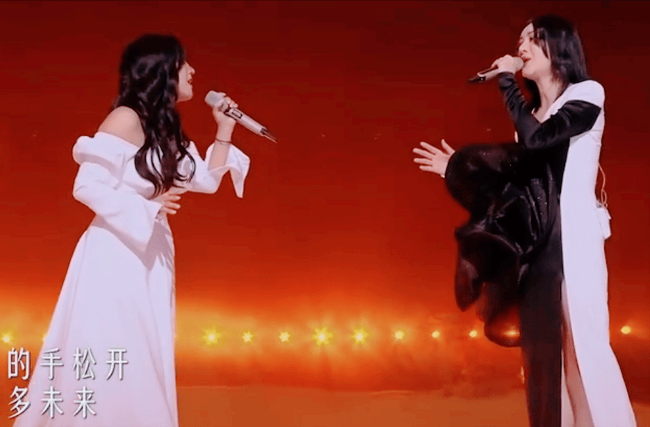 《乘风2024》舞台上的尚雯婕与何洁,合唱表演有何亮点?