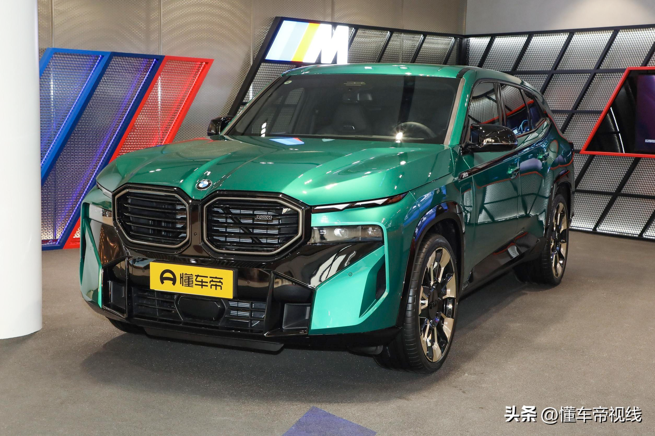 新车 | 宝马XM特别版官图发布,插混动力大型SUV,现款129万元起