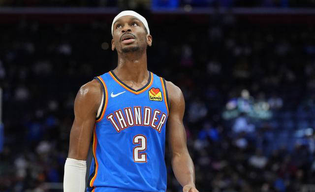 原创 亚历山大打破季后赛纪录,雷霆遭逢失利