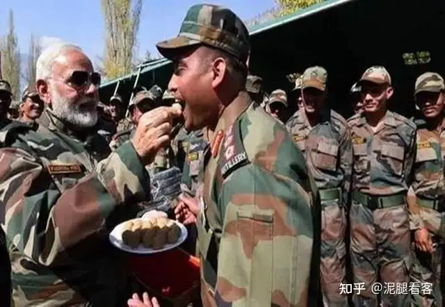 印度为何“崩”了?答案很明确:掉进美国坑里