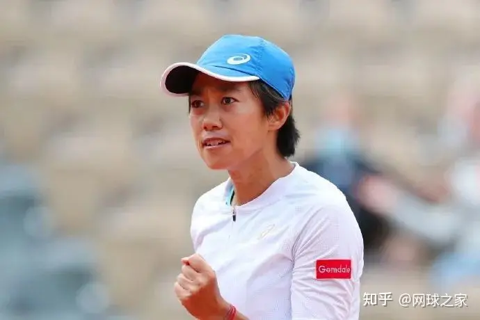 法网签表三大热门扎堆上半区;朱琳入围法网正赛,科贝尔进四强