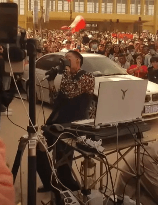 原创 郭有才早年朋友圈曝光,励志故事激励人心