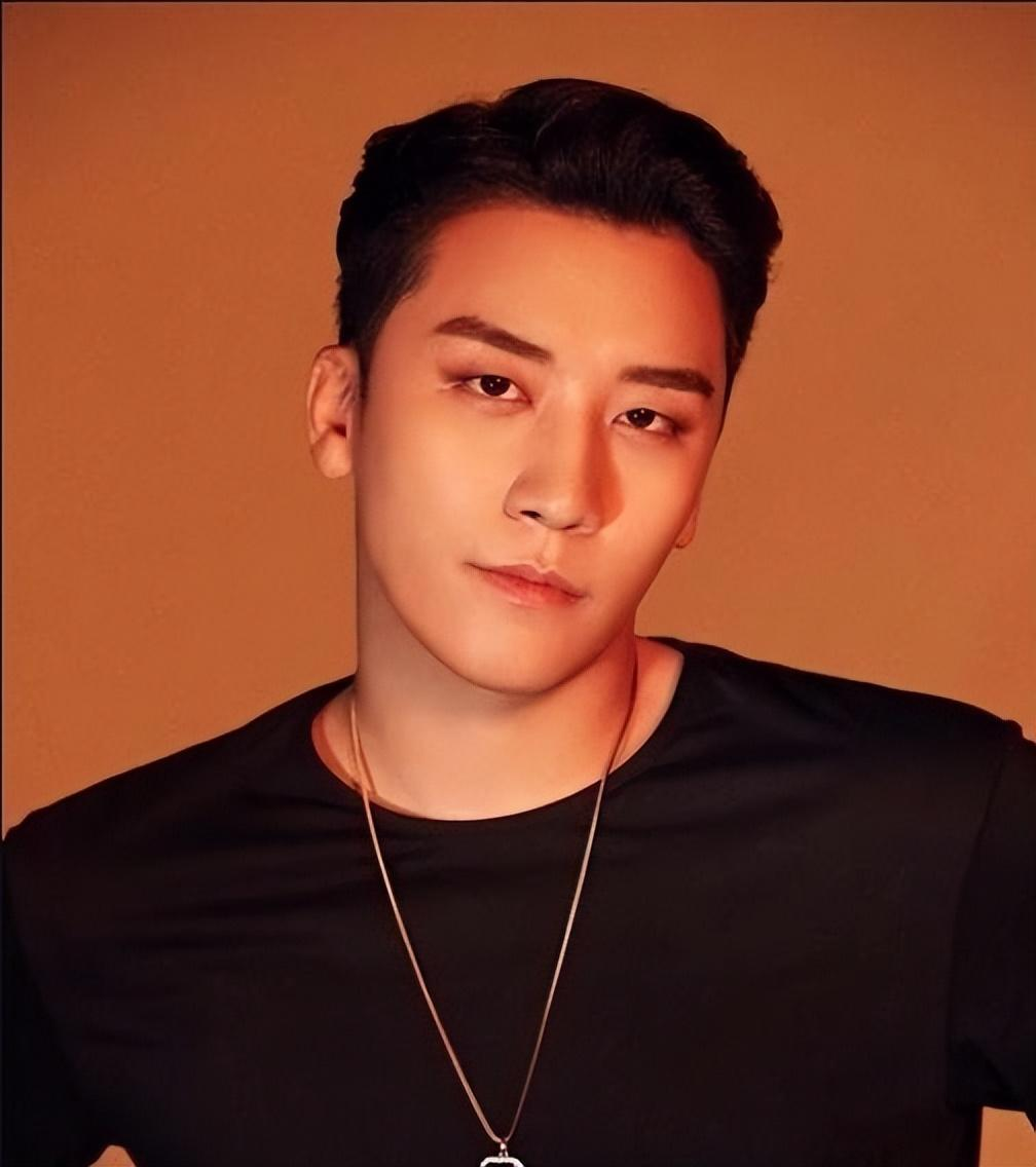 李胜利聚会强行拖拽女性视频曝光 两人体力悬殊画面惊悚