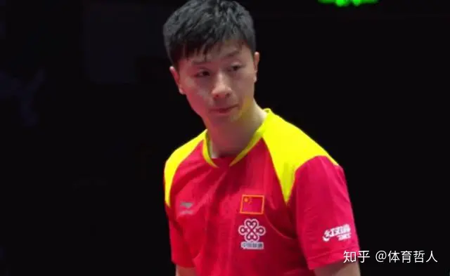 面对记者刁钻的问题,马龙如此大气的回复,这就是国乒的底气