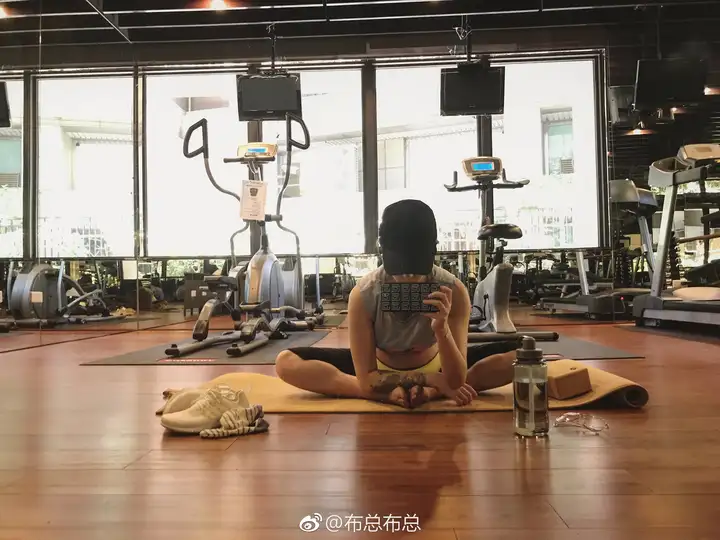 【孕期运动】欧弟老婆孕8月都还在健身,怪不得这么美!