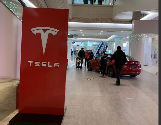 小米新常态:销量回到2年前,上季度减员千人