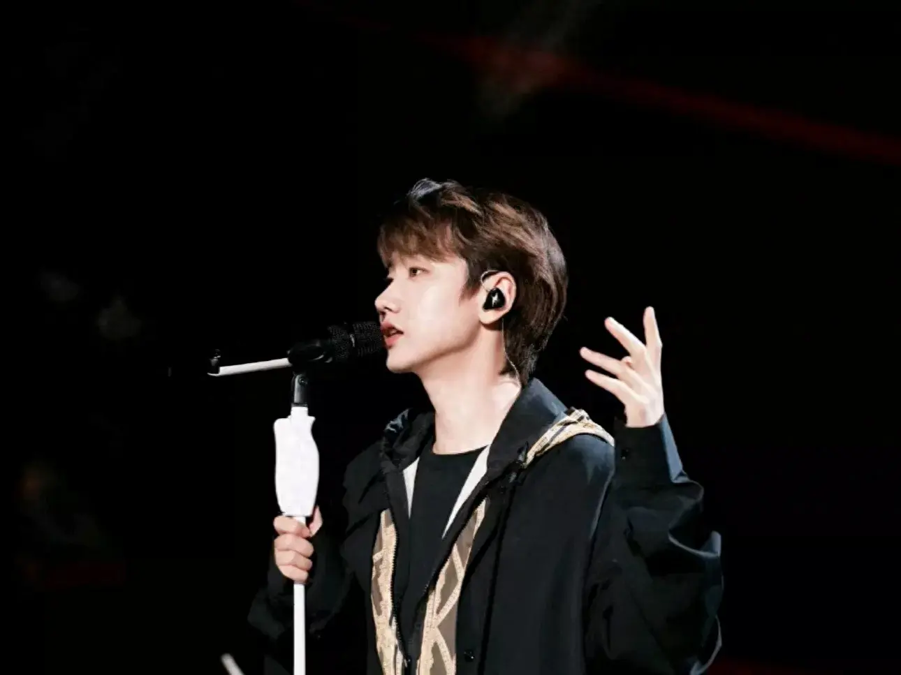 歌手2024:汪苏泷走又走不了赢又赢不了,过了一个坎还有一道坎