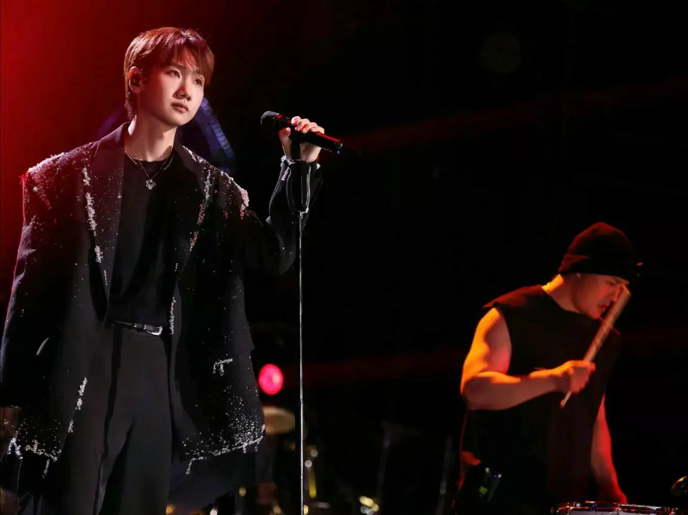 歌手2024:汪苏泷走又走不了赢又赢不了,过了一个坎还有一道坎