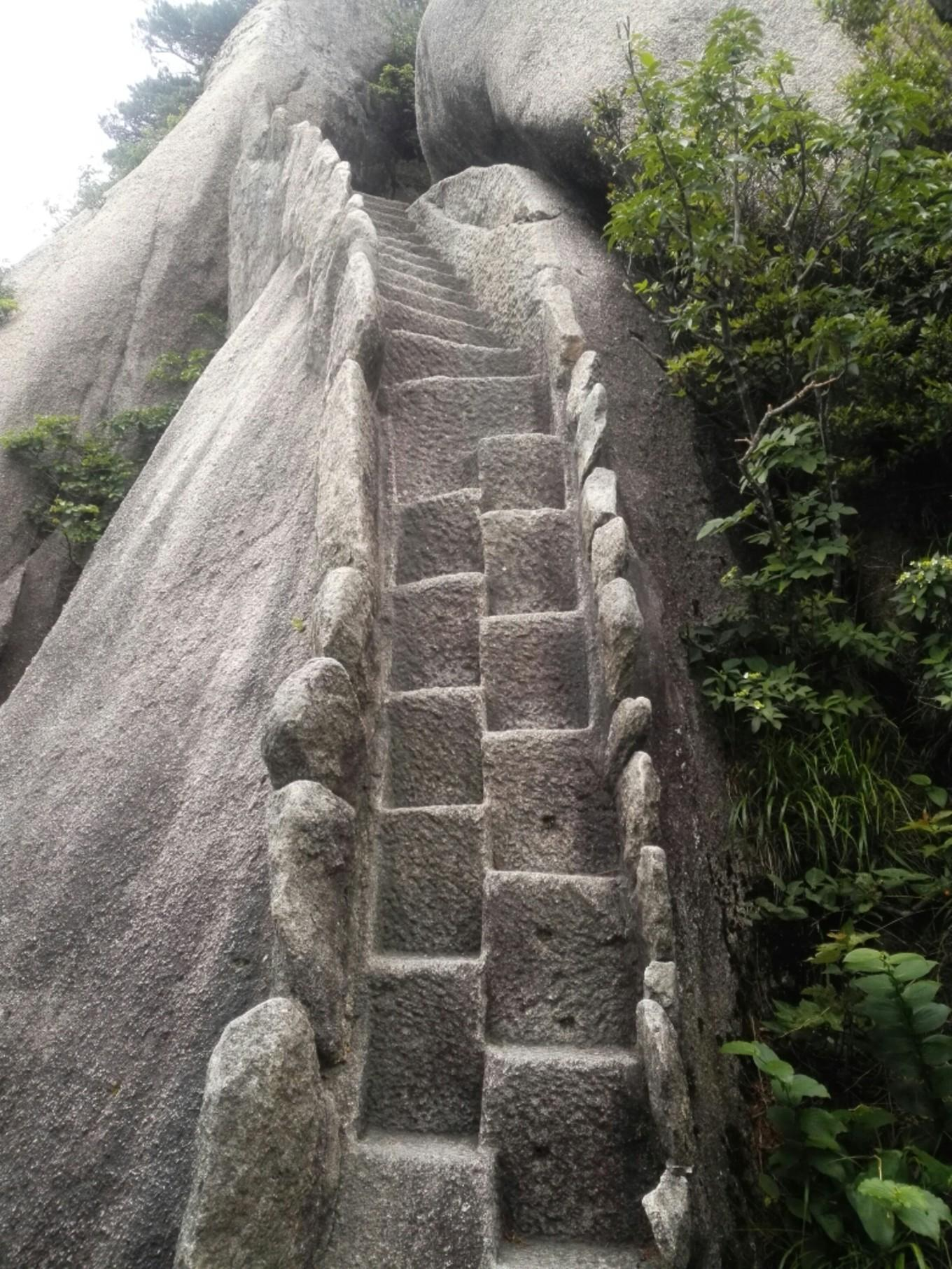 2017年登黄山天都峰游记