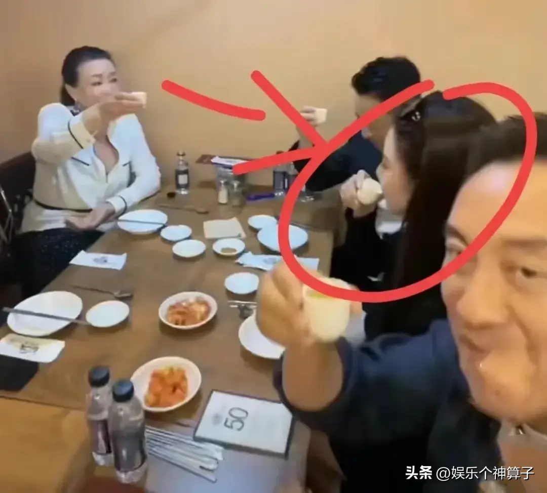 恭喜!汪小菲宣布喜讯,即将与未婚妻领证结婚,网传小梅已经怀孕