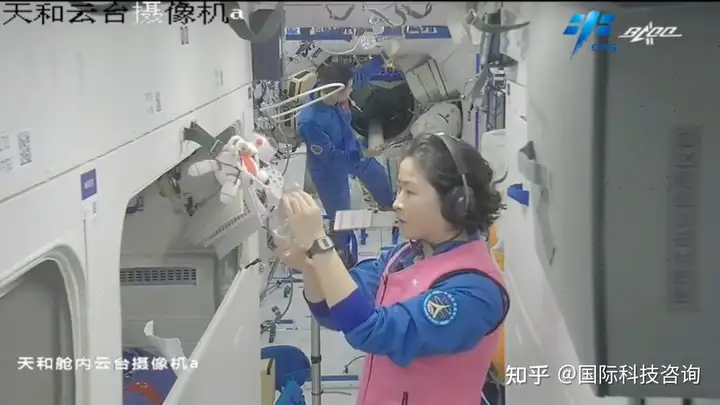 一个彩蛋,五个任务,航天员在轨一个月生活画面更新,他们在忙啥