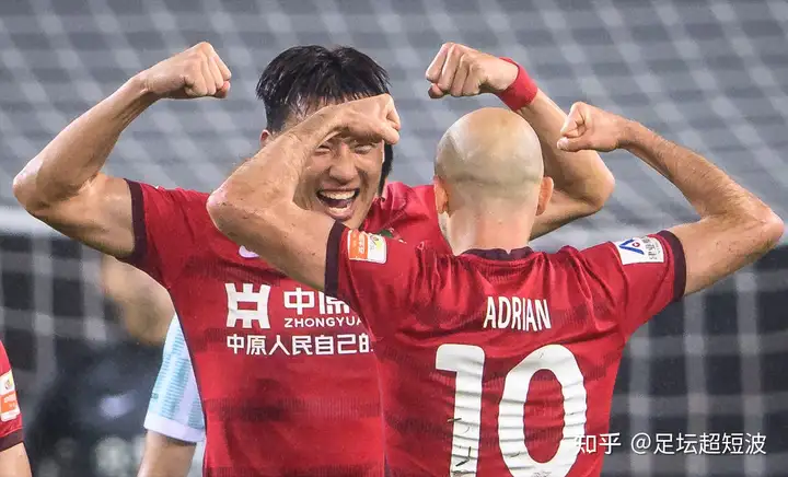 中超第26轮最佳阵容,蓉城再让榜首易主,核心两轰神仙球