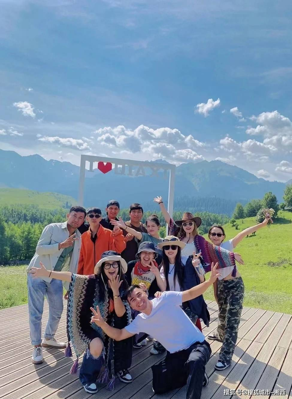 想去新疆看看大草原吗?亲身体验跟团新疆之旅推荐!不踩雷!