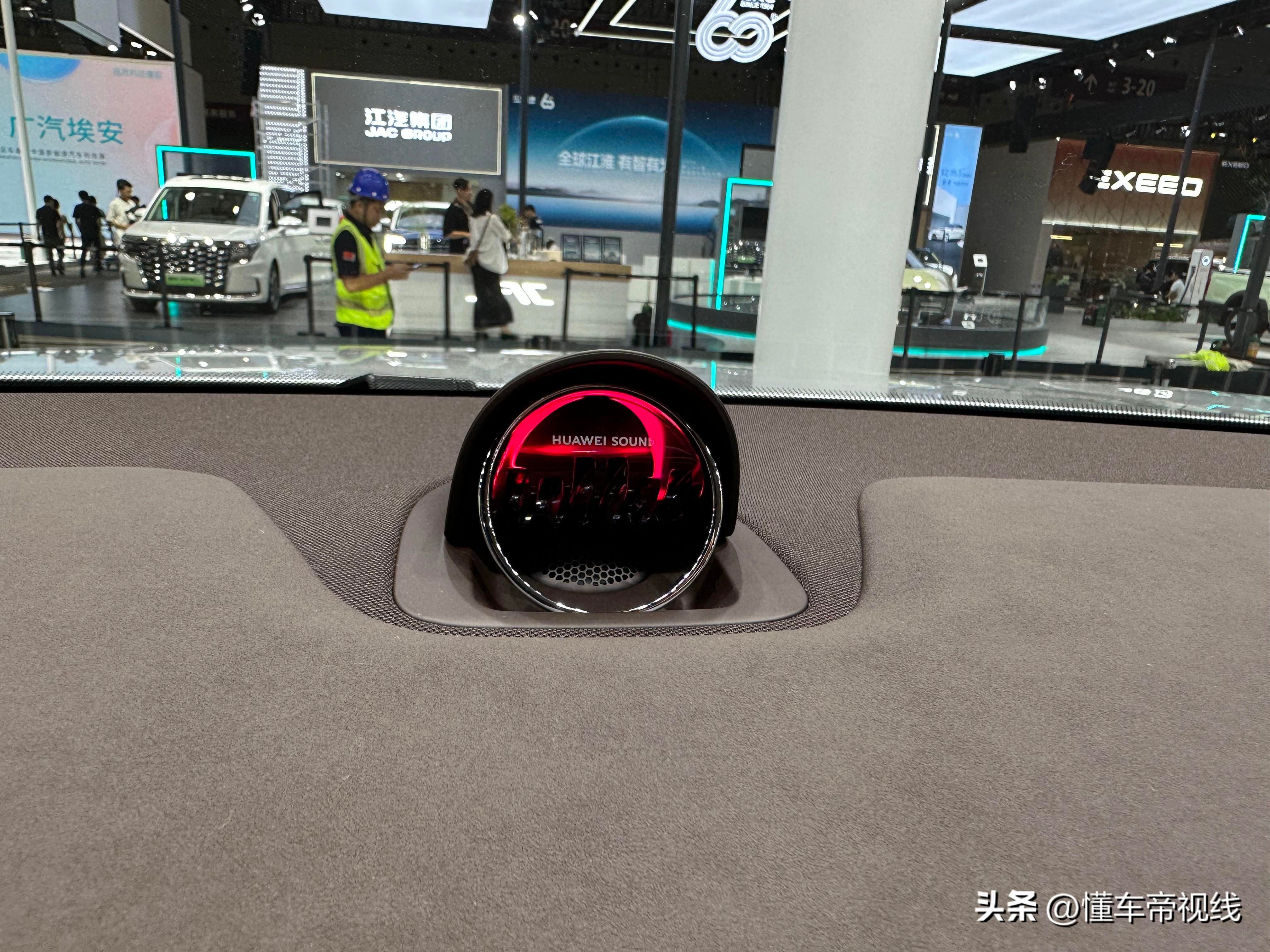 新车 | 竞争理想L6/28.98万元起,新款AITO问界M7亮相粤港澳车展