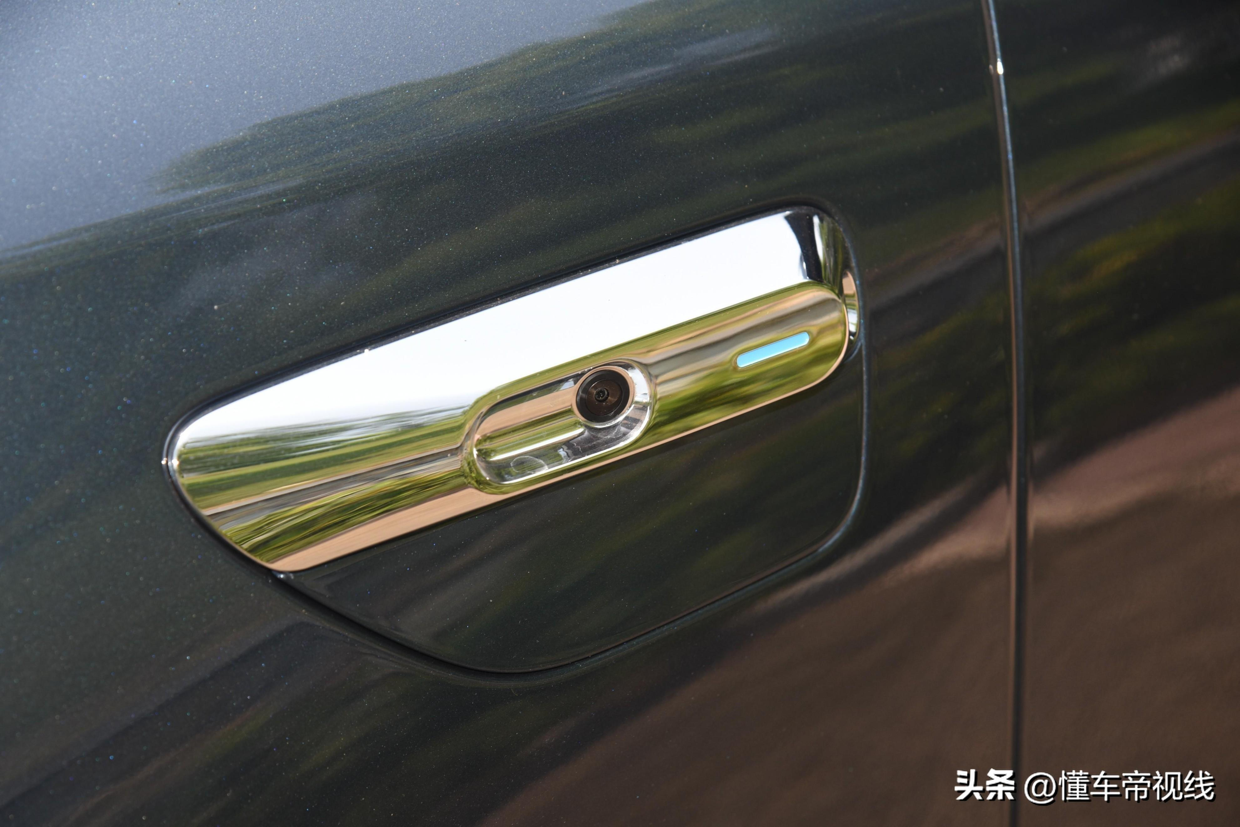 新车 | 竞争理想L6/28.98万元起,新款AITO问界M7亮相粤港澳车展