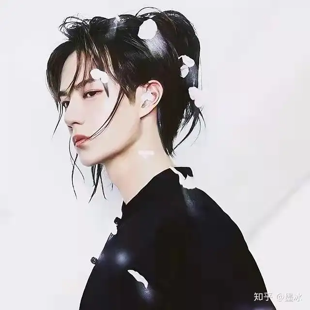 蹭肖战热度后续,品牌方称衣服是假的,央视点名批评谈莉娜!