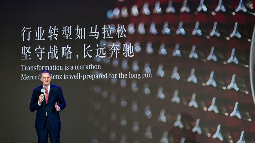 雷军余承东李斌推动,汽车不降价新联盟,暗中成型?