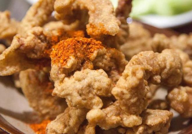 成都有名十大苍蝇馆子之一,环境简陋四处漏风,10多年天天爆满