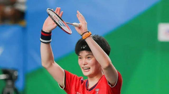 法国羽毛球公开赛最新战报国羽全天6胜1负,翁泓阳1-2遭金廷