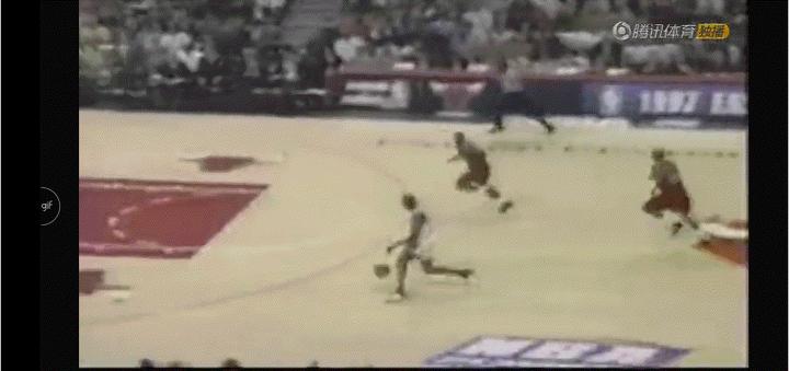 科比为什么超越不了乔丹?在哪些方面还有所不足?-科比怎么没的