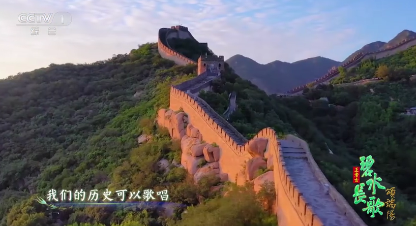 央视端午晚会,毛晓彤团扇一摇陶醉月亮,78岁鲍国安三峡朗诵绝了-2023年央视端午晚会男女对唱视频