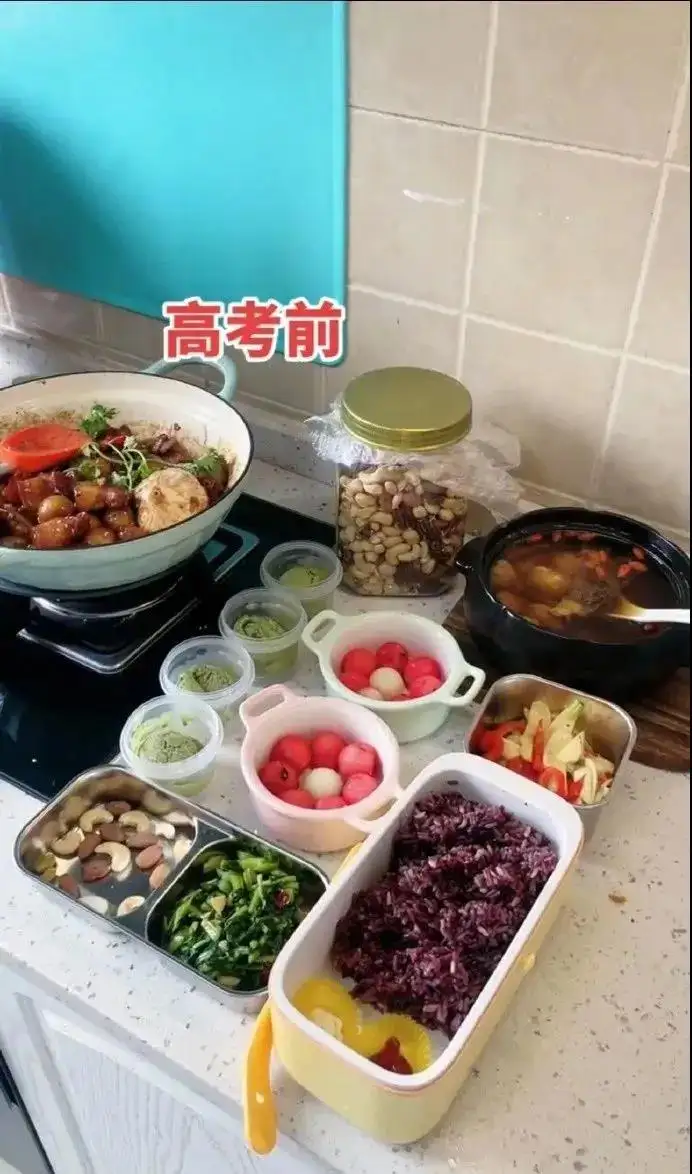 真实!高考前VS高考后地位一一一一一落千丈?太扎心了!-高考前,高考后