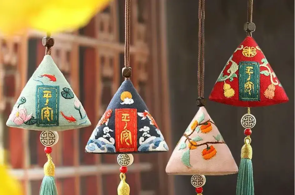 10首端午节古诗词,祝君端午安康,岁月无忧!-15首最经典的端午节古诗词