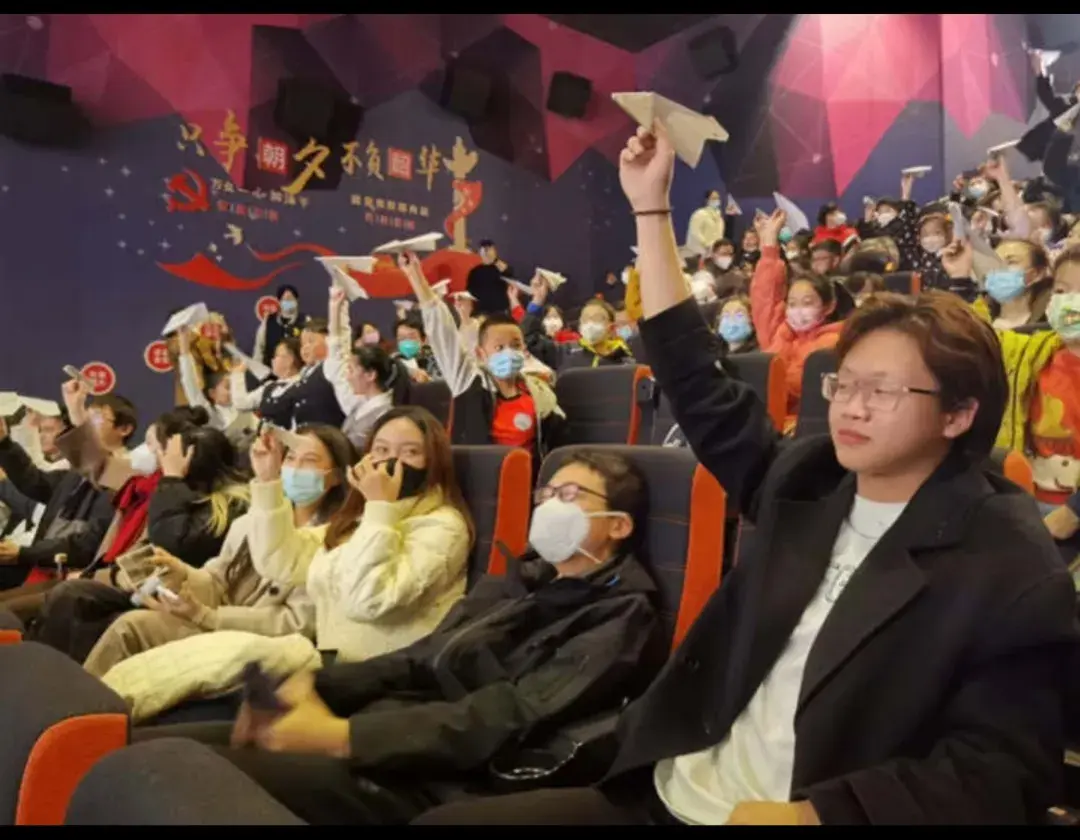 一分钟来看新鲜事,6月10号傍晚6点01分最新要闻如下