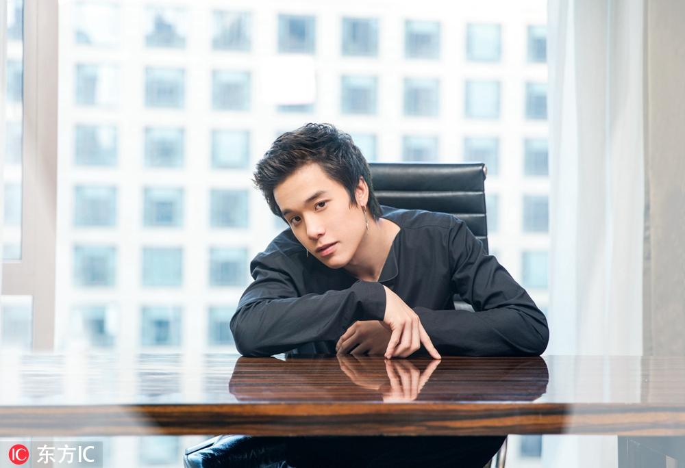 《天才枪手》男主一夜走红,屁鹅爆料James才是学霸丨专访-天才枪手follow me