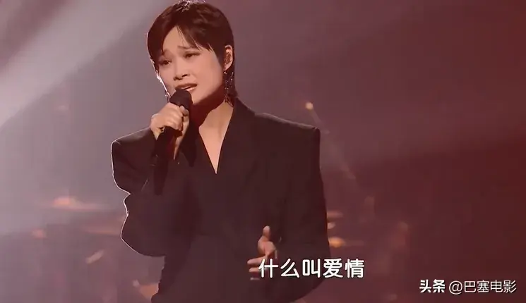 端午歌会:关晓彤变大胖丫头,孙楠高音震全场,李宇春A爆了-关晓彤 吃饭