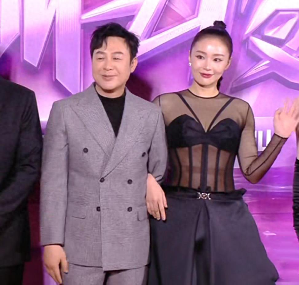 张颂文斩获实力男演员, 网友:高叶眼泪是真的,奖杯也是真的!-张颂文 获奖