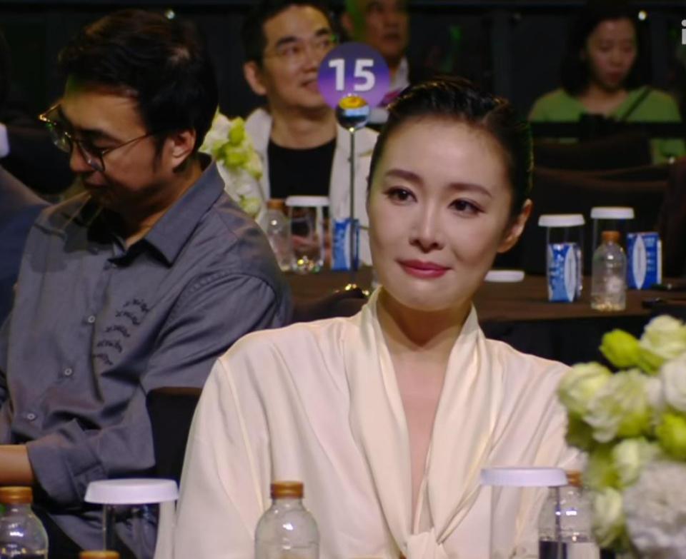 张颂文斩获实力男演员, 网友:高叶眼泪是真的,奖杯也是真的!-张颂文 获奖