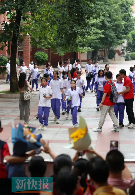 高考47年裸分最高者曝光:孙浩宁最高734分创纪录,现代最强状元-高考状元孙浩宇现状