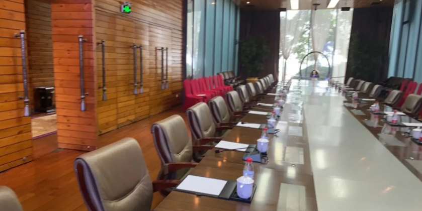 高考47年裸分最高者曝光:孙浩宁最高734分创纪录,现代最强状元-高考状元孙浩宇现状