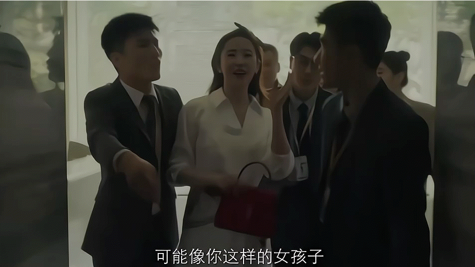 玫瑰原型比刘亦菲更美,被算命大师当众羞辱,60岁凭直播口碑逆袭-玫瑰真实的样子图片