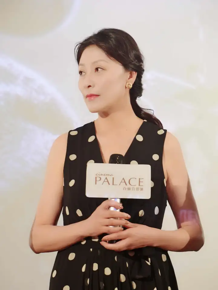 《米墓》剧虫择相上影悍铣电影木 闰红尽显化雅端森-诺斯清鼻喷剂使用方法