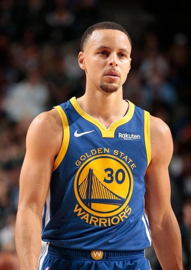 瓦妮莎又难过了!晒照感谢科比难掩落寞,库里詹姆斯收到祝福-瓦妮莎对科比说的话