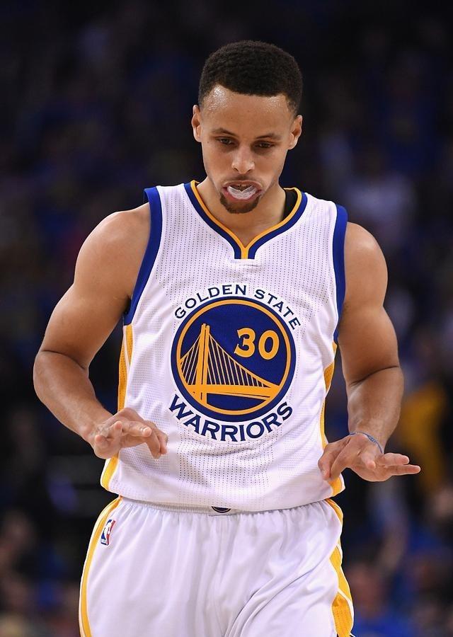 瓦妮莎又难过了!晒照感谢科比难掩落寞,库里詹姆斯收到祝福-瓦妮莎对科比说的话