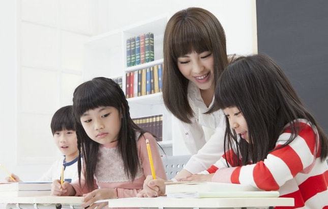 非毕业班学生用这3个方法,英语能力可大幅度提升!值得借鉴-非英语专业的学生可以考英语教师资格证吗