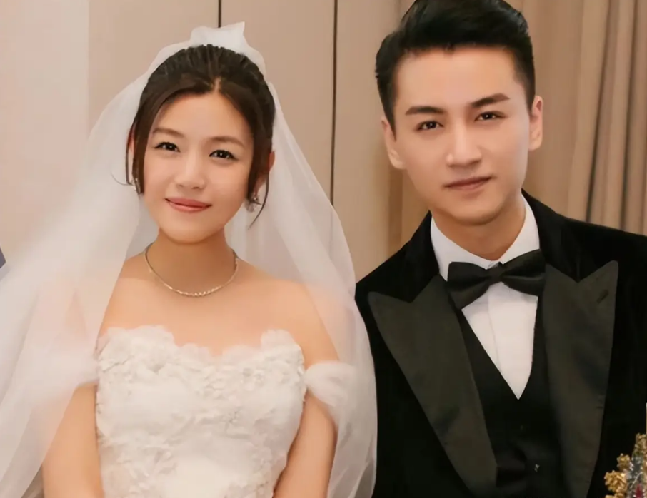 陈晓陈妍希被曝婚变,十年情路四个节点,危机最初就埋下伏笔-陈晓陈妍希到底怎么了?