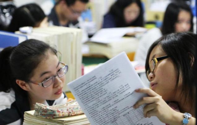 高考后填报志愿,千万别为了上大学,去选那些冷门专业!-新高考报冷门专业会不会被录取
