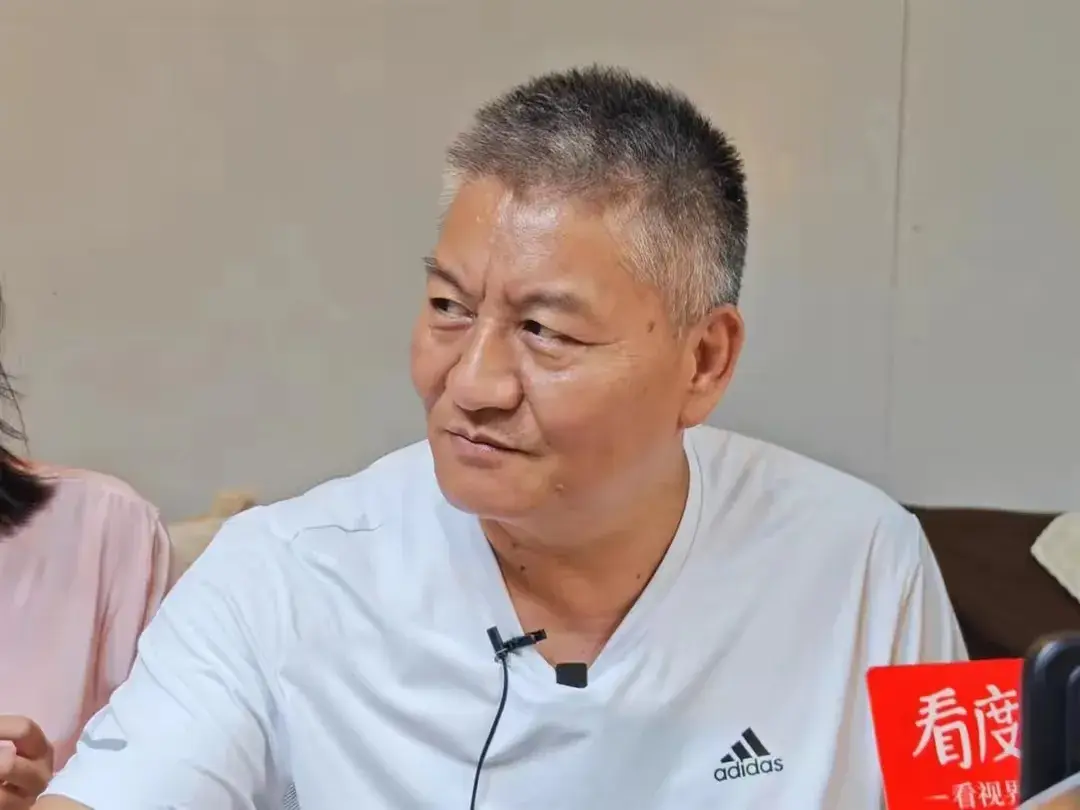 “高考钉子户”梁实第28次高考成绩446分,没过二本线-梁实第24次高考失利