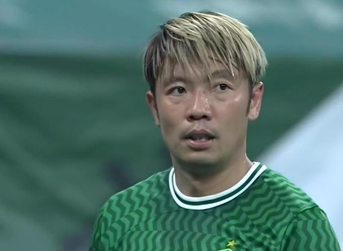 4-0!国安豪取主场5连胜,昔日黑马自由落体,10轮不胜滑落降级区-国安10连胜