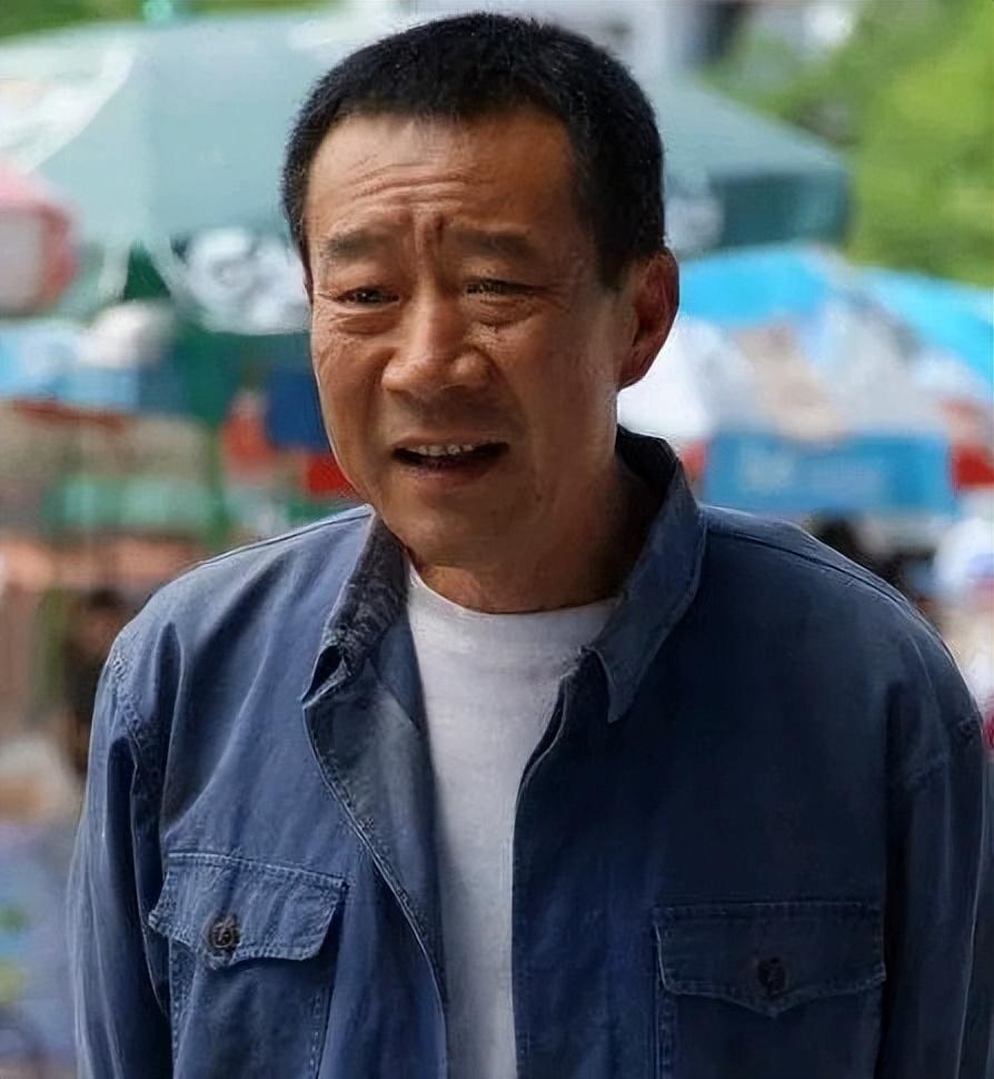 李雪健究竟做了什么对不起“白玉兰”的事,竟然连提名都不给-李雪健白玉兰奖视频