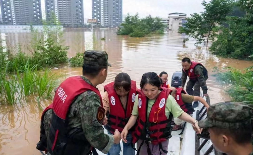湖南平江大暴雨,致使县城被淹,为何水排不出去?-湖南平江命案