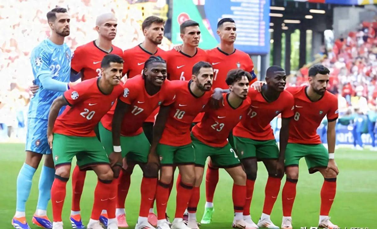 葡萄牙点球3-0淘汰斯洛文尼亚!C罗点球不进,泪洒赛场!-西班牙葡萄牙c罗点球视频