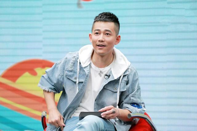 苏醒放狠话公开催债!直言三天不还钱就拉黑,网友热心扒出欠债者-苏醒坐牢