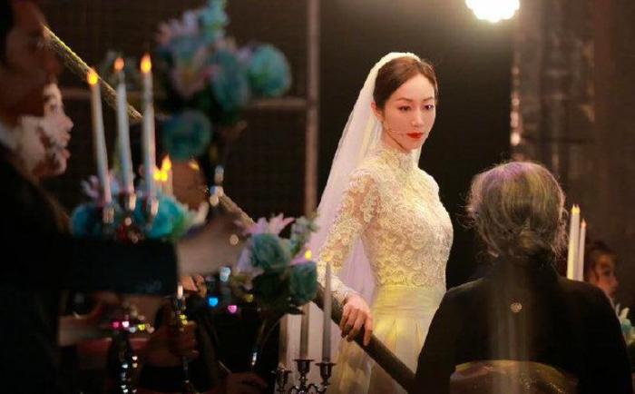 韩雪结婚了?被拍到和丈夫万山外出聚餐,两人还有一个可爱的女儿-韩雪,结婚了吗?