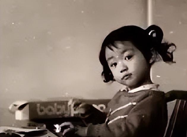 韩雪和大18岁老公万山照片终于曝光,两人门当户对,隐婚已有一女-万山